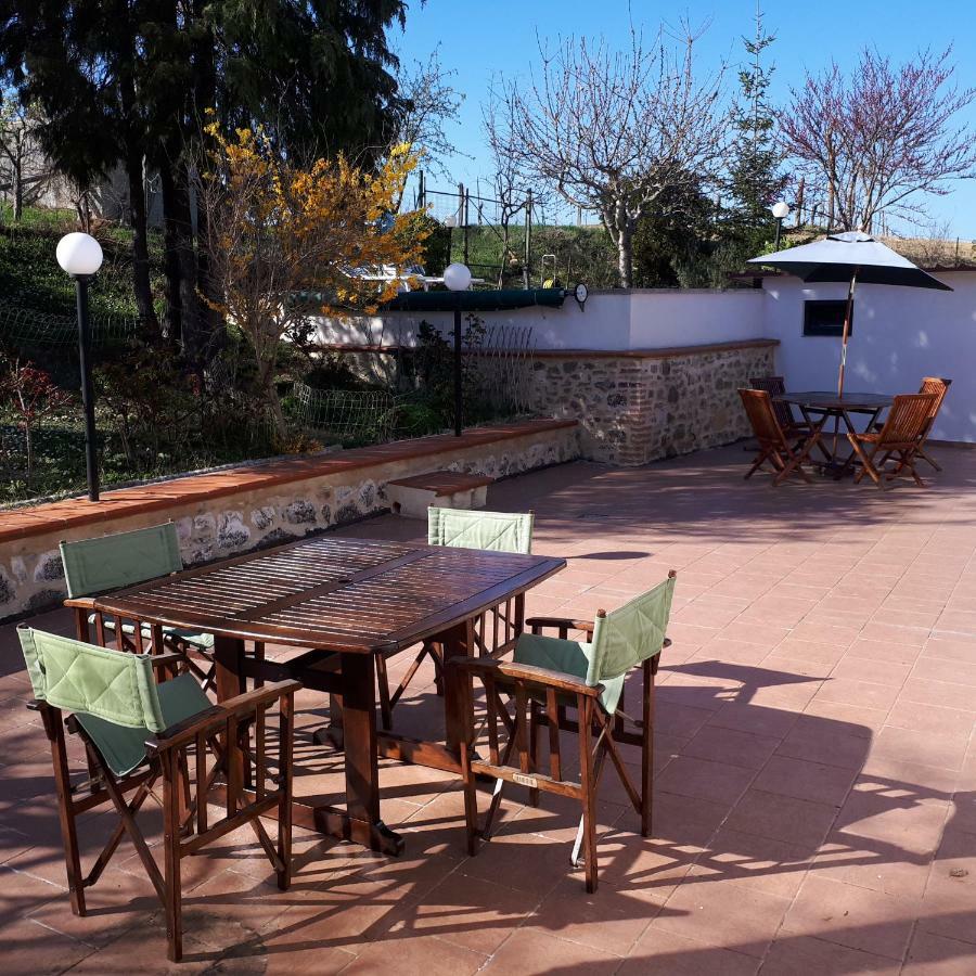 Apartamento Il Ciliegio Del Pellegrino Gubbio Exterior foto